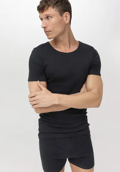 hessnatur hessnatur Herren T-Shirt PURE COTTON aus Bio-Baumwolle - schwarz - Größe 4 = S
