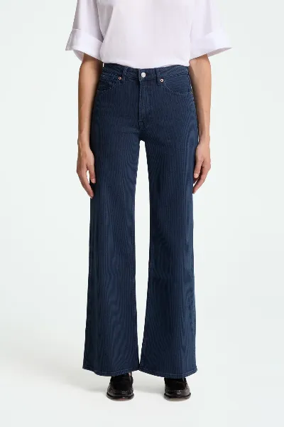 Kings Of Indigo Kings of Indigo Damen vegan Jeans Flare Jane Mid Indigo Cord