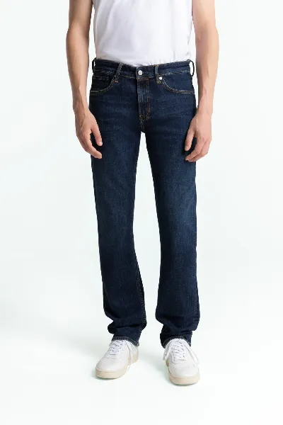 Kings Of Indigo Kings of Indigo Herren vegan Jeans Ryan Clean Medium Washed Navy