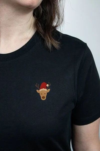 sticknic sticknic T-Shirt mit Weihnachts Motiv Rentier gestickt - Minimalistische Stickerei - Auch als Geschenk für Weihnachten