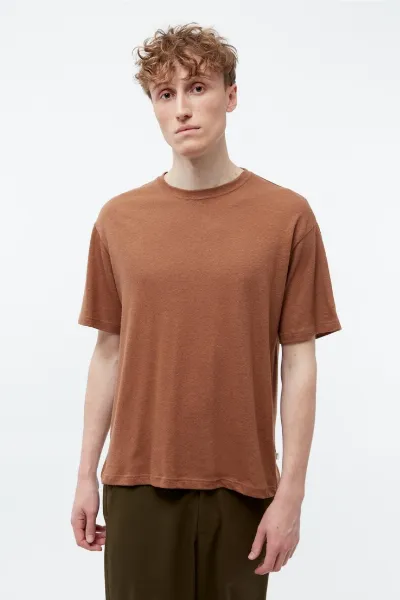 Givn Givn Herren vegan T-Shirt Lasse Pekannussbraun