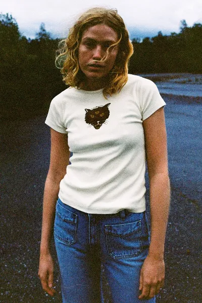 Nudie Jeans T-Shirt Eve The Cat Off White