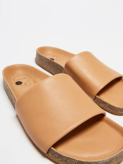 NINE TO FIVE NINE TO FIVE #kato - edler Slipper aus leichter Microfaser mit bequemen Naturlatex-Fussbett