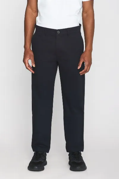 KnowledgeCotton Apparel KnowledgeCotton Apparel Herren vegan Chino-Hose Chuck Regular Twill Schwarz Jet