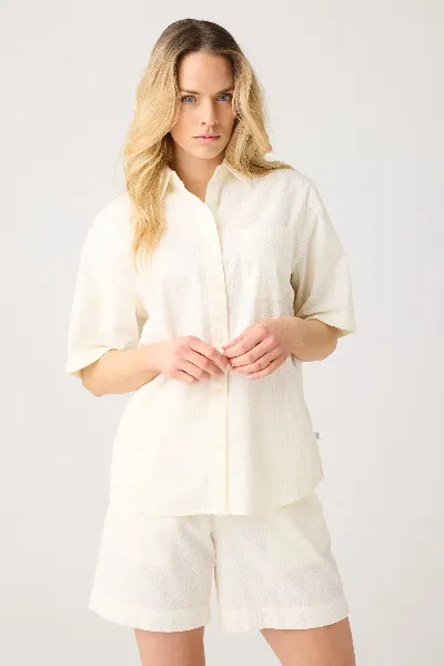 KnowledgeCotton Apparel KnowledgeCotton Apparel Damen vegan Hemd Locker Seersucker Kurzarm Reiher