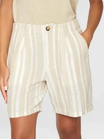 KnowledgeCotton Apparel KnowledgeCotton Apparel Posey Woven Shorts - beige stripe