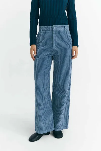 Thinking MU Hose Karina Corduroy Blau