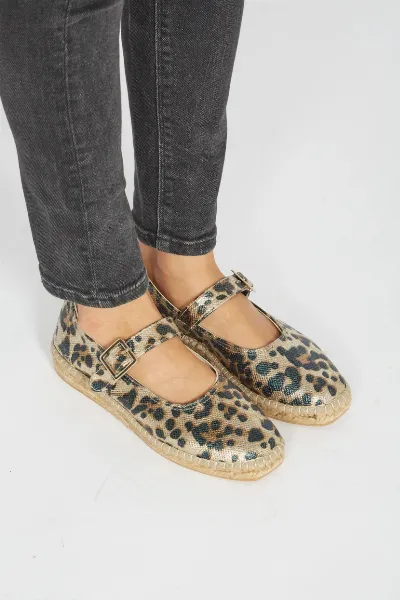 Momoc Momoc Damen vegan Flats Leopard Schwarz & Braun