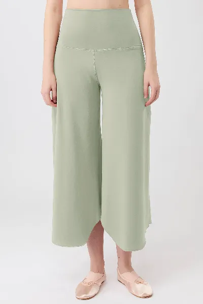 mandala MANDALA Damen vegan Hose Tulpe Mineral Grün