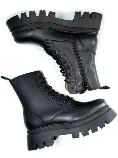 Will's Vegan Shop Will's Vegan Shop Track Sole 8-Eye Lace Up Stiefel Damen
