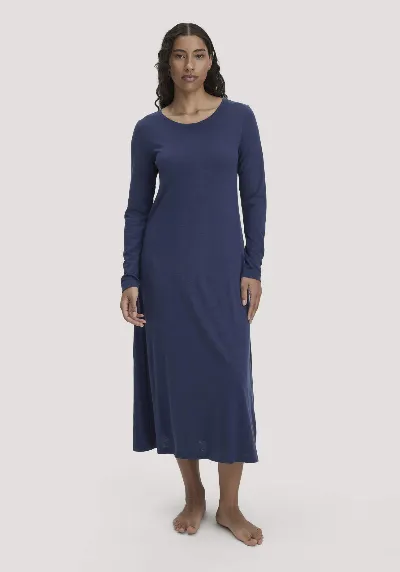 hessnatur hessnatur Damen Slub Nachthemd Regular aus TENCEL™ Modal mit Bio-Baumwolle - blau