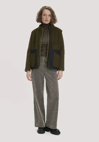 hessnatur hessnatur Damen Cordhose Wide Leg Relaxed aus Bio-Baumwolle - grün