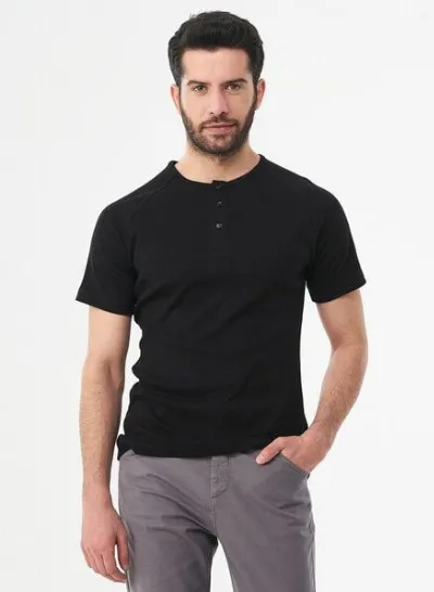 ORGANICATION ORGANICATION Henley-Shirt aus Bio-Baumwolle mit Raglanärmeln