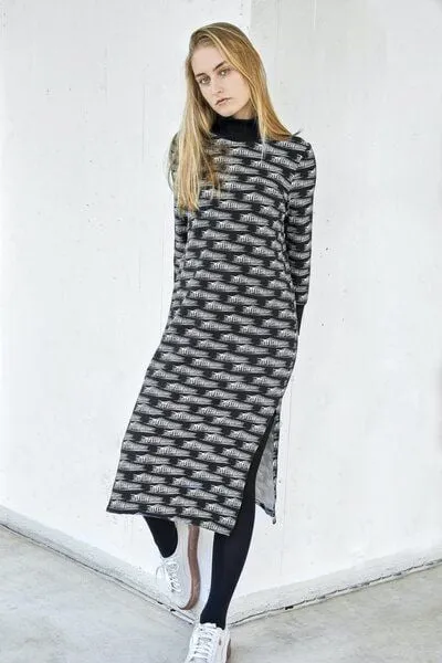Sophia Schneider-Esleben Sophia Schneider-Esleben Tube Dress Haniel - Damenkleid Schlauchkleid aus Bio-Baumwolle