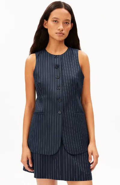 ARMEDANGELS ARMEDANGELS Damen vegan Weste Langer Nadelstreifen Dunkelblau & Beige