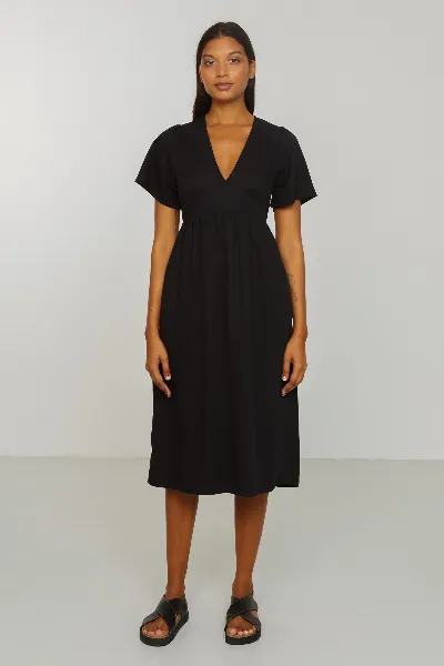 recolution Kleid Fittonia Schwarz