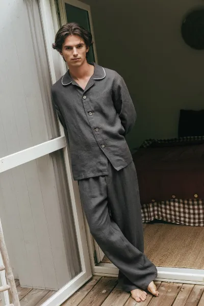 AmourLinen AmourLinen Herren vegan Set Pyjama Klassisch Harry Holzkohle
