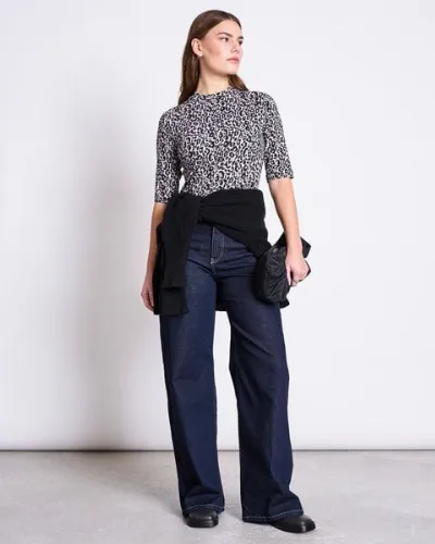 JAN N JUNE JAN N JUNE Bio-Baumwoll T-Shirt NINA Leo Print