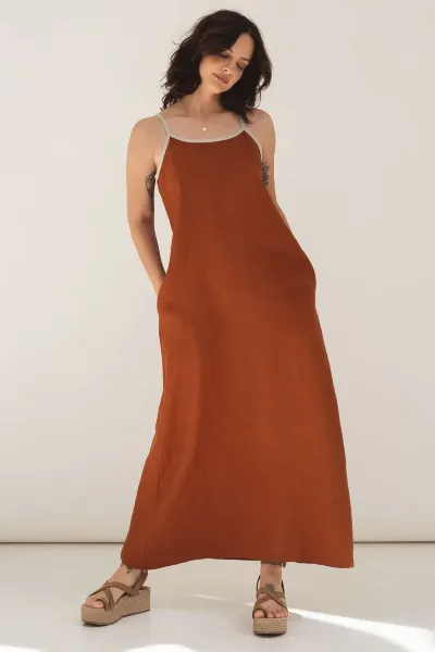 Näz Näz Damen vegan Kleid Eline Terracotta