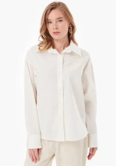 ORGANICATION ORGANICATION Bluse aus Bio-Baumwolle und Leinen mit Bestickung
