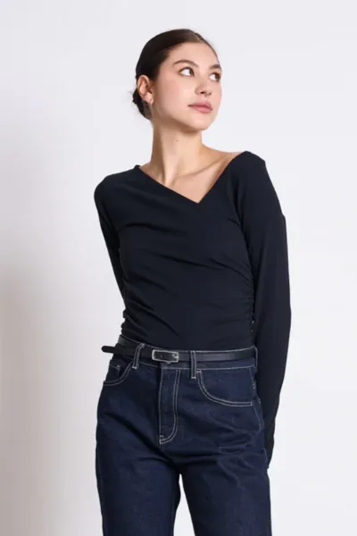 JAN N JUNE JAN 'N JUNE Damen vegan Longsleeve Asymmetrical Casma