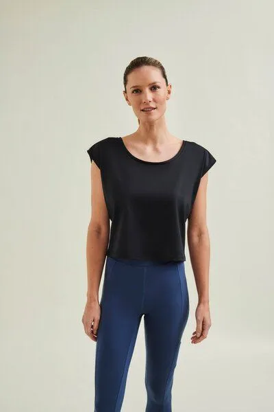 Wellicious Wellicious Cropped Dance Vest