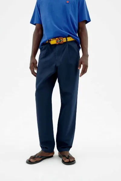 Thinking MU Hose Moero Hanf