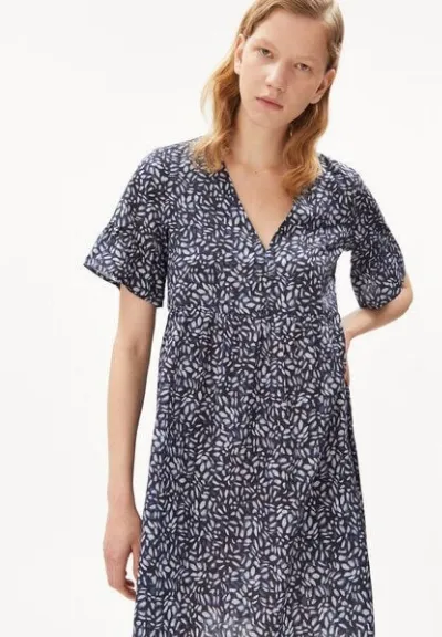 ARMEDANGELS ARMEDANGELS AAINO WATER DOTS - Damen Webkleid mit 100% carbon-zero TENCEL Faseranteil