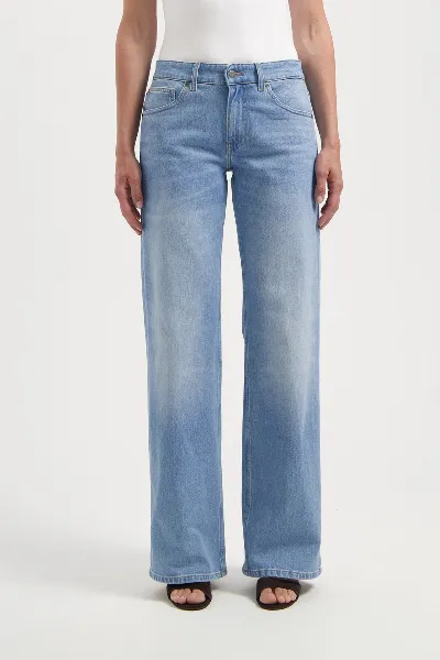 MUD Jeans MUD Jeans Damen vegan Jeans Mid Loose Cleo Light Stone Vintage