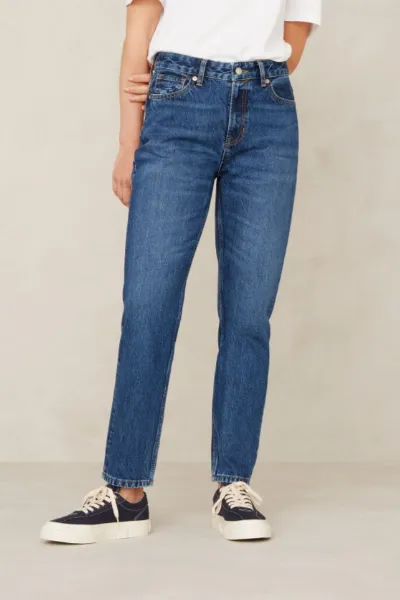 Kings Of Indigo Kings of Indigo Damen vegan Cropped Jeans Caroline Stanley Mid Washed Blau