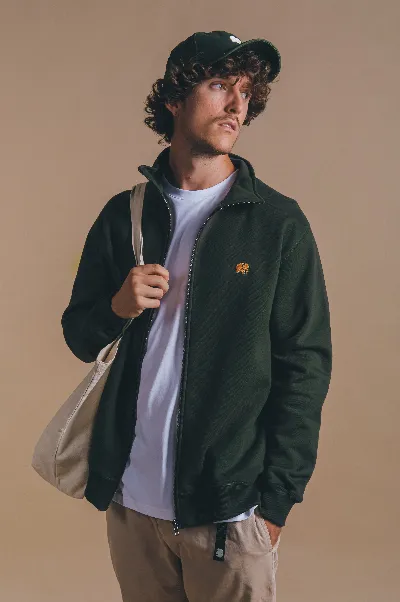 Trendsplant Trendsplant Herren vegan Zip Sweatshirt Essential Skarabäus Grün
