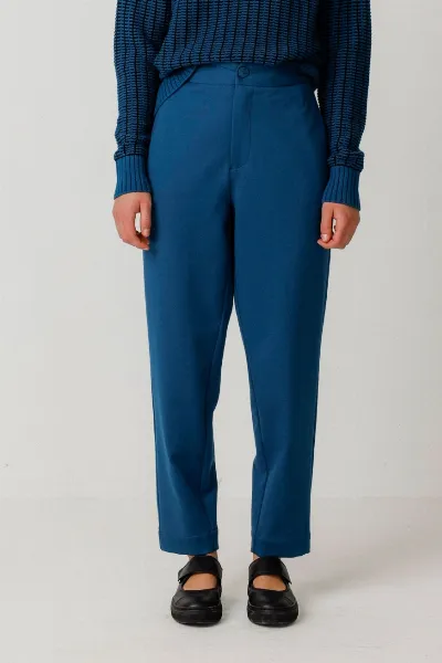 SKFK SKFK Damen vegan Hose Soraia Karottenschnitt Blau