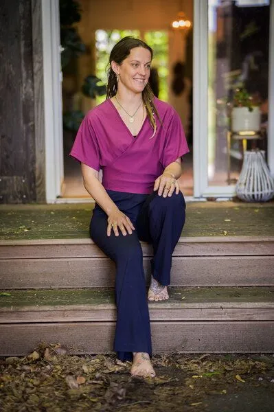 YogiLiebe YogiLiebe Wickelshirt „Ananda“ aus Bio-Baumwolle – beidseitig tragbar & nachhaltig gefertigt