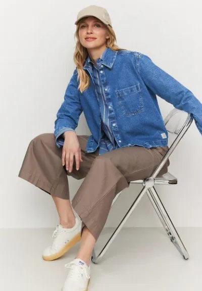 recolution Damen Denim Overshirt aus recycelter Baumwolle und Bio-Baumwolle - POPPY - recolution