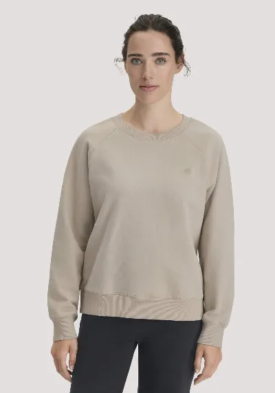 hessnatur hessnatur Loungewear Sweatshirt Relaxed aus Bio-Baumwolle mit recycelter Baumwolle - beige