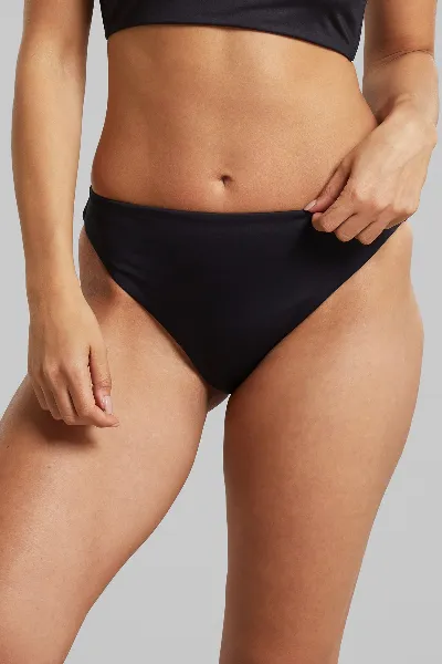 dedicated Bikini Bottom Sanda