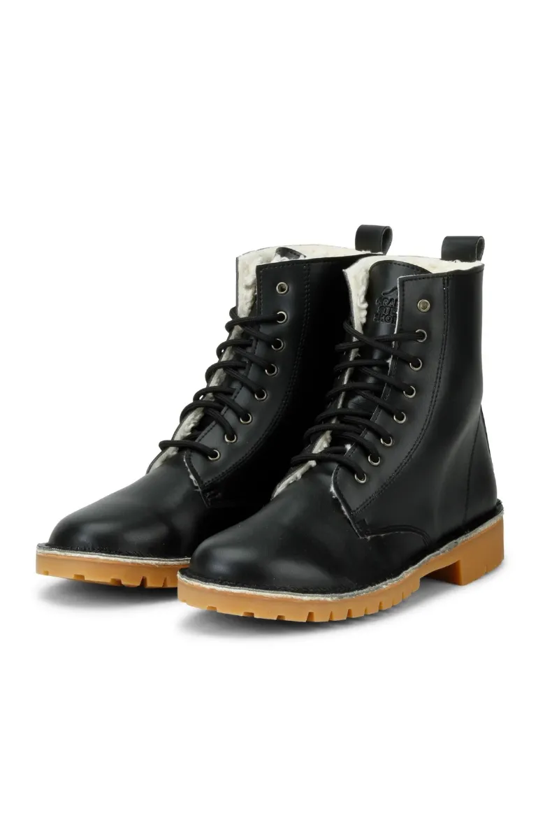 GRAND STEP SHOES Stiefel Asta Corn Schwarz