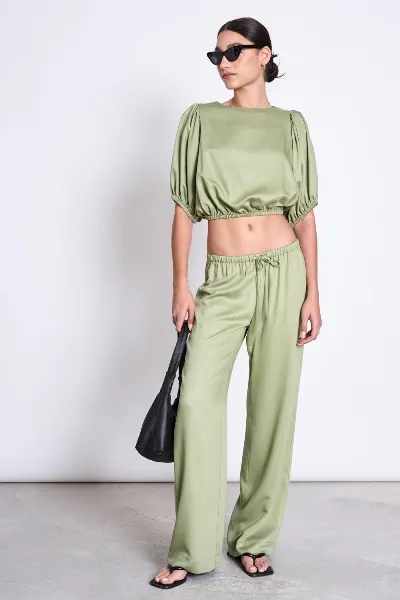 JAN N JUNE JAN 'N JUNE Damen vegan Mid Rise Loose Pants Strath Pale Olive