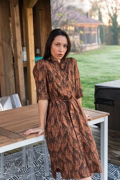 WiDDA berlin WiDDA berlin Hemdblusenkleid mit Giraffenprint aus ECOVERO®