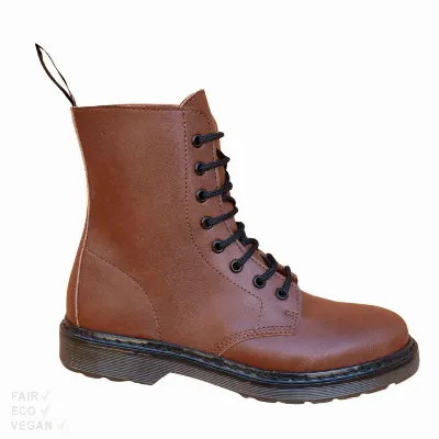 Shoezuu Vegan Shoezuu 8 Eye UK Boots nutbrown