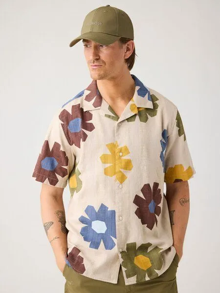 KnowledgeCotton Apparel KnowledgeCotton Apparel Lockeres Kurzarmhemd mit Print aus Bio-Baumwolle