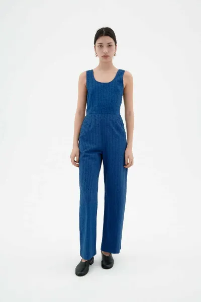 Thinking MU Jumpsuit Raflesia Seersucker Blau