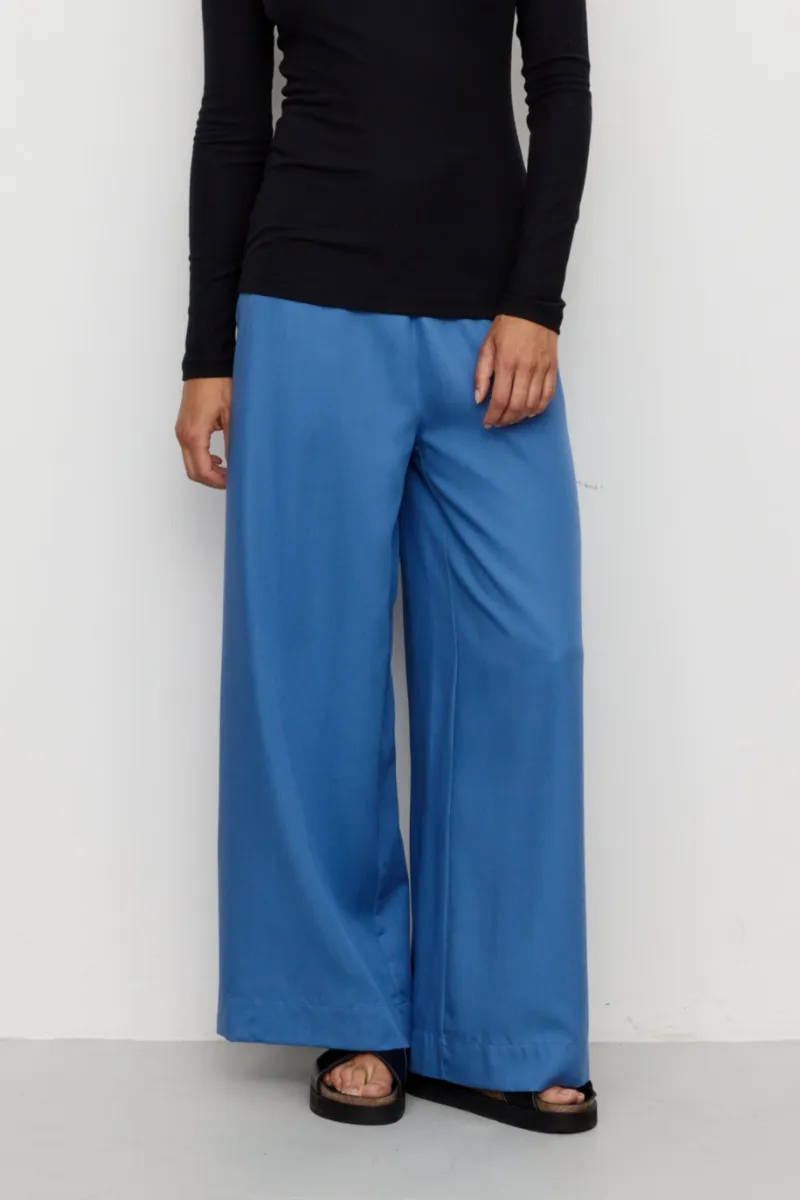 recolution Recolution Damen vegan Hose Pilea Electric Blue