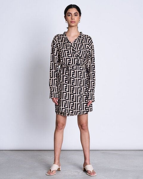 large-20260409-202118 large-20260409-202118