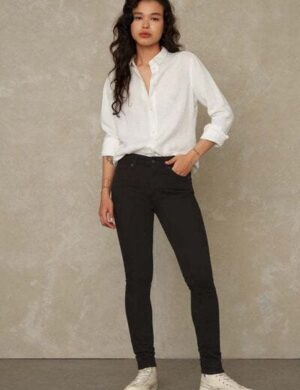 Kings Of Indigo Jeans Wide flare Fit – Jane – aus recycelter Baumwolle