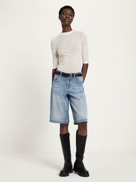 large-20260409-202402 large-20260409-202402