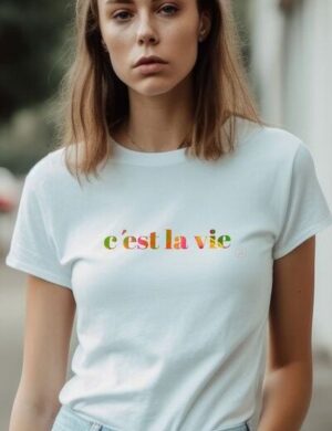 Kultgut Artdesign – Biofair – Flauschiges Shirt tailliert/ cest la vie