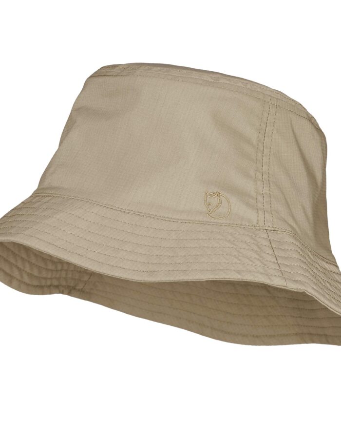 5637915826_e_reversible_bucket_hat_fjaellraeven_24.jpg