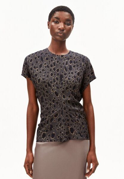 ARMEDANGELS LEO BAT WING Damen Top aus LENZING ECOVERO Viskose Mix ARMEDANGELS LEO BAT WING Damen Top aus LENZING ECOVERO Viskose Mix