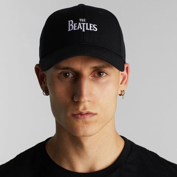 DEDICATED Cap The Beatles Logo - Black DEDICATED Cap The Beatles Logo - Black